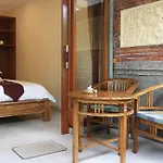 Jerogadung House
